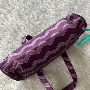 thirty-one Bags Thirty One Plum Chevron Handle It Cosmetic